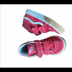 Toddle 8 red vans
